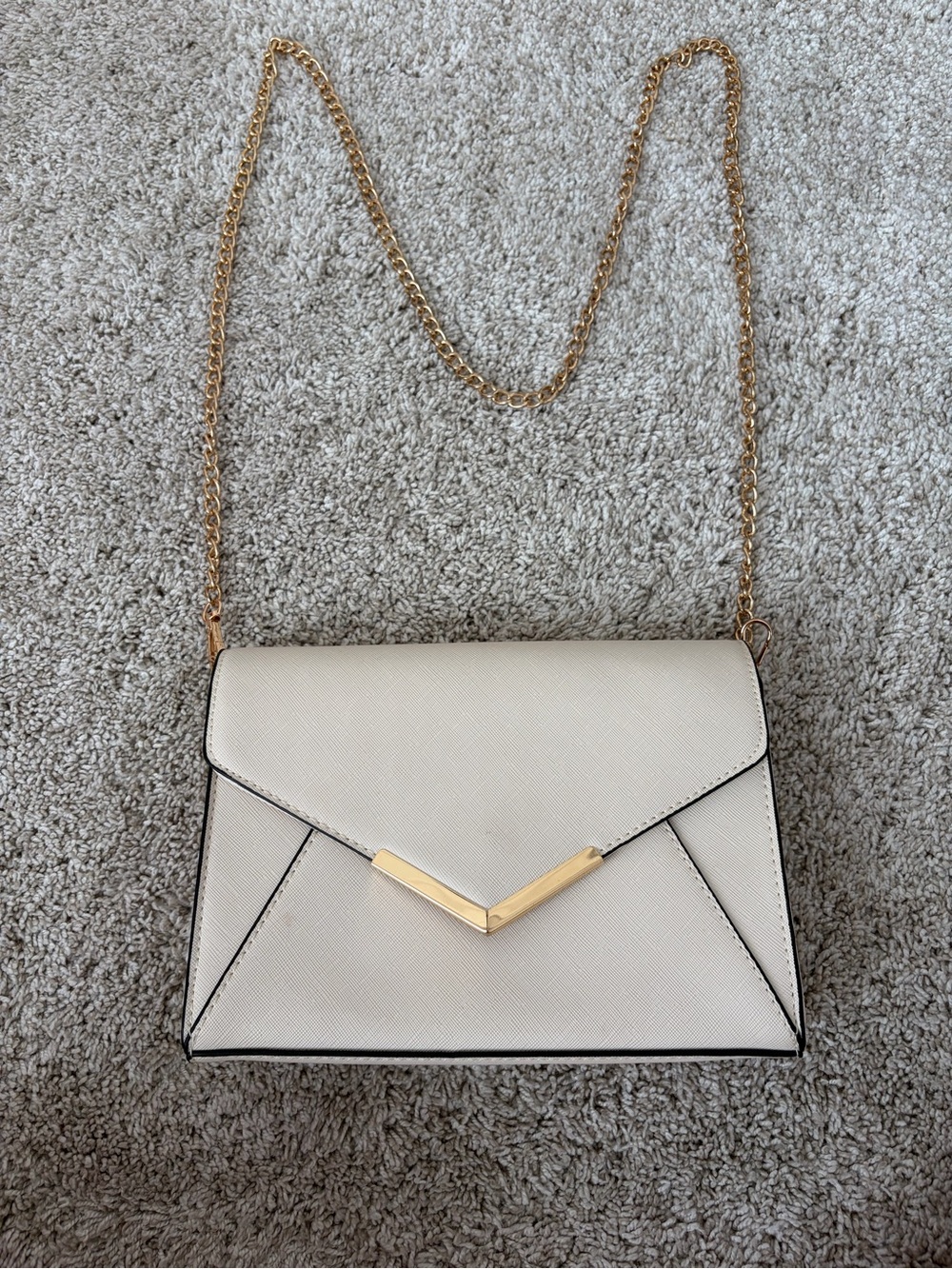 Elegant Cream Crossbody with Gold Chain and V Detail